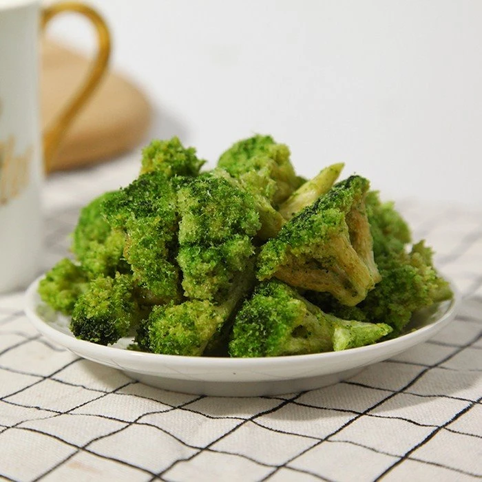 dehydrated broccoli chips (4)